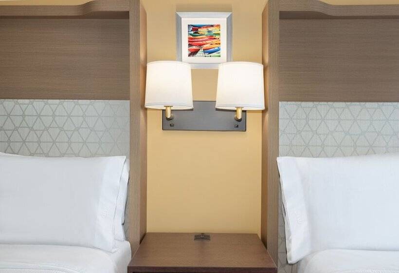 带2个双人床的标准工作室, Holiday Inn Toronto Downtown Centre, An Ihg