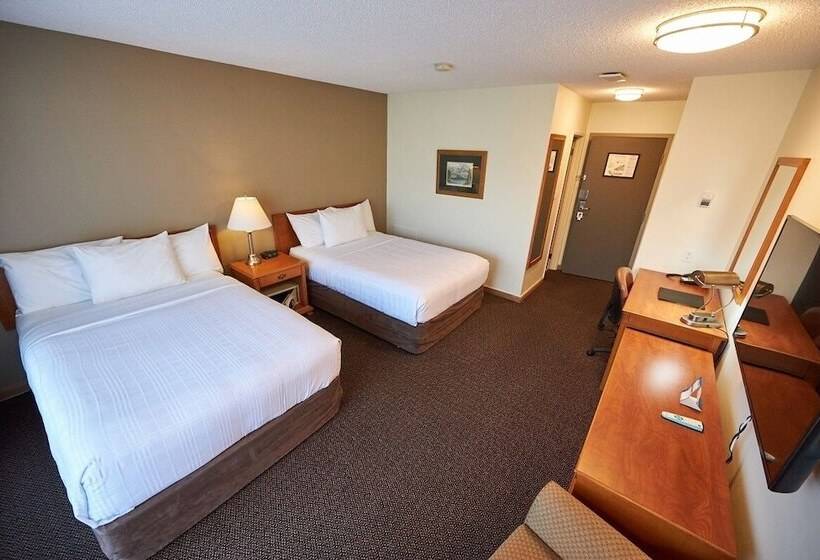 Номер Стандарт 2 Двуспальные Кровати, Jasper Inn & Suites By Innhotels