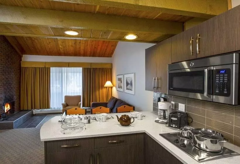 سوئیت 2 خوابه, Jasper Inn & Suites By Innhotels