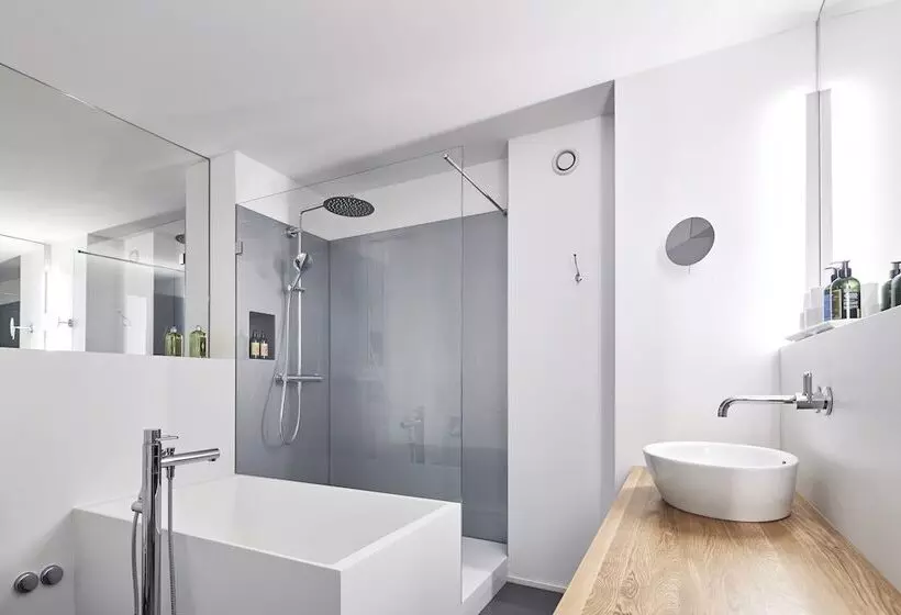 Junior suite with river view, Krafft Basel