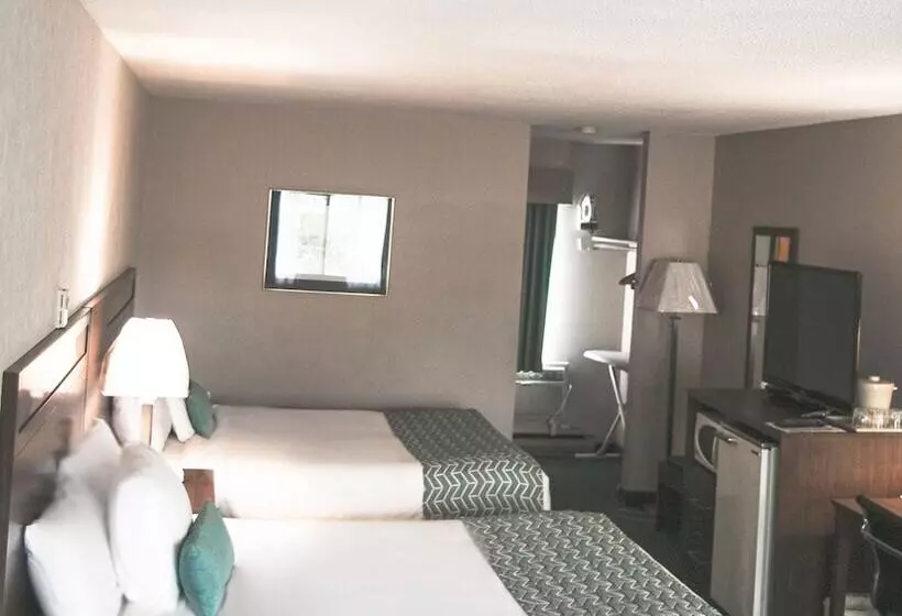 ２ダブルベッドのスタンダードルーム, Ramada By Wyndham