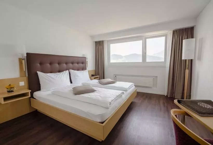 Comfort room with mountain view, Seerausch Swiss Quality