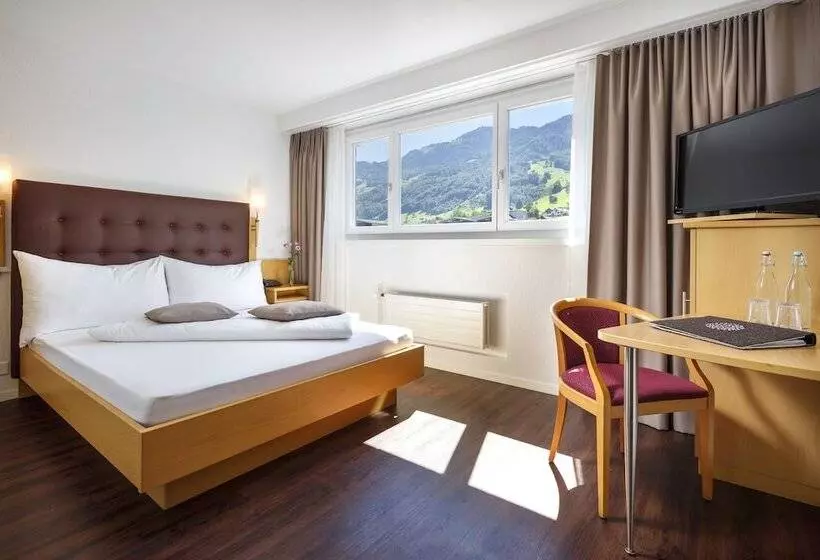 Comfort room with mountain view, Seerausch Swiss Quality