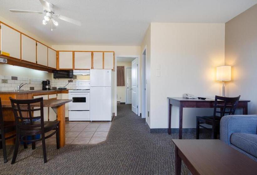 סוויטה דלוקס, Siesta Suites