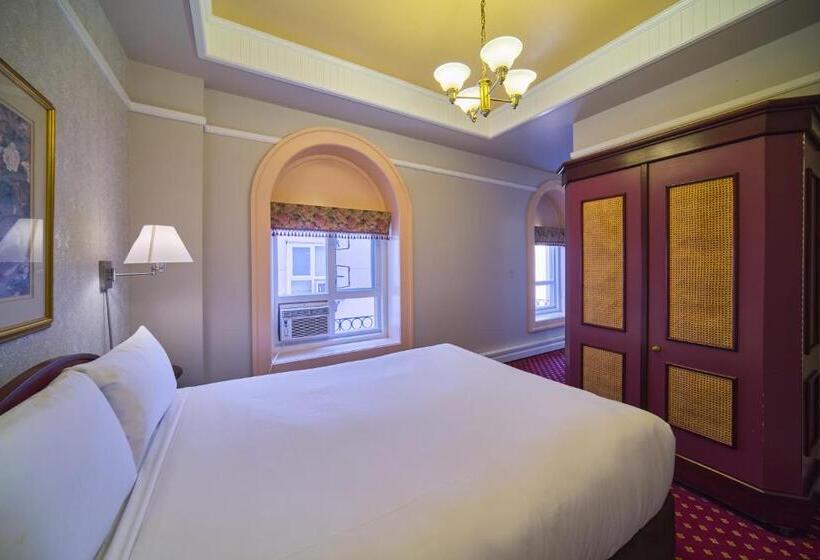 スーペリアールーム, The Bedford Regency