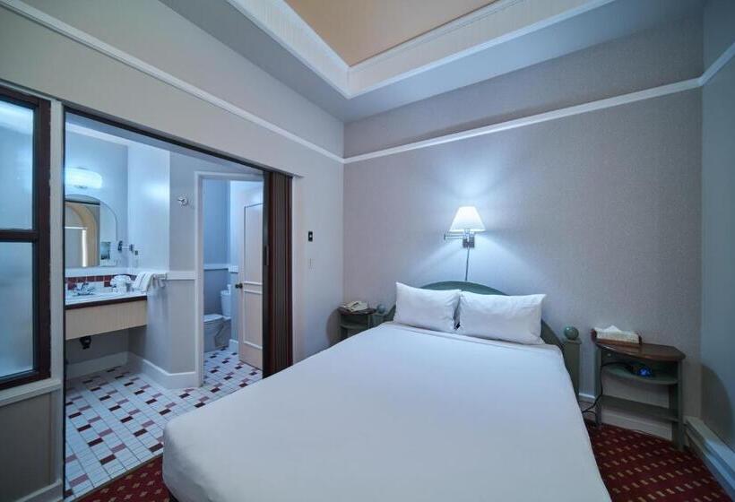 デラックスルーム, The Bedford Regency