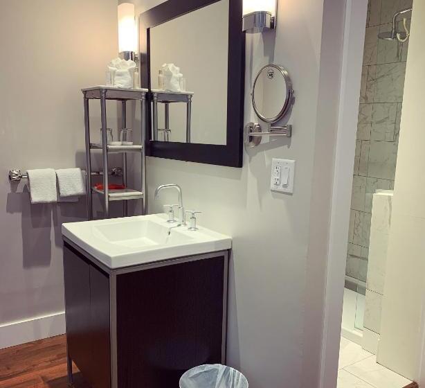 キングサイズベッドのデラックスルーム, The Bedford Regency