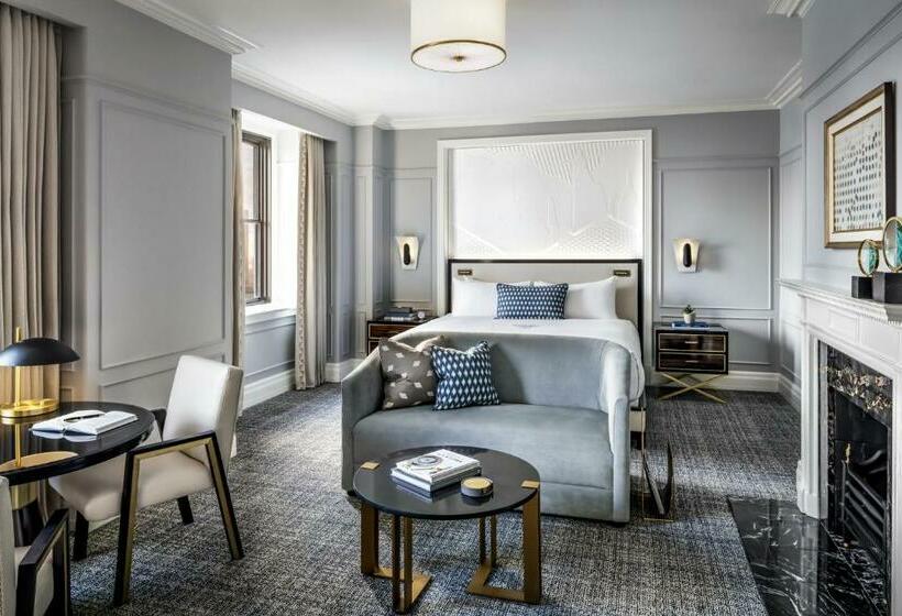 스탠다드 스튜디오 킹침대, Fairmont Royal York