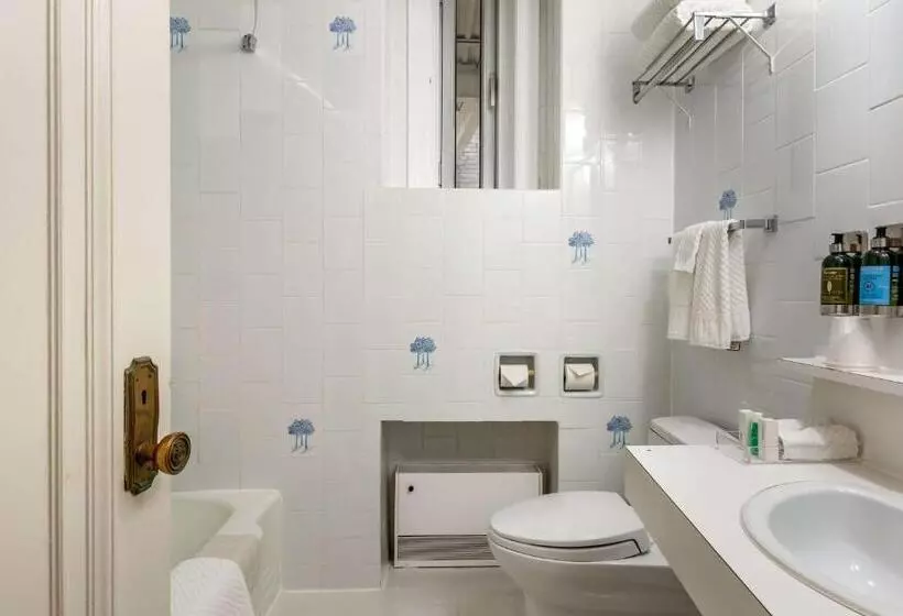 スタンダードルーム, The Fort Garry Hotel Spa And Conference Centre, Ascend Hotel Collection