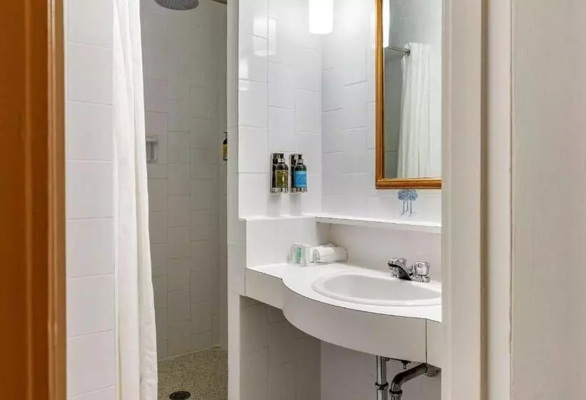 2ダブルベッドのスタンダードルーム, The Fort Garry Hotel Spa And Conference Centre, Ascend Hotel Collection