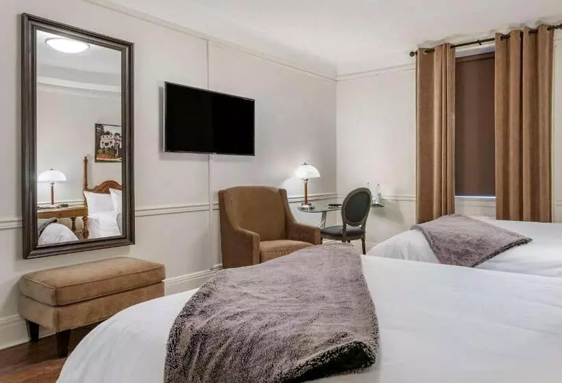 2ダブルベッドのスタンダードルーム, The Fort Garry Hotel Spa And Conference Centre, Ascend Hotel Collection