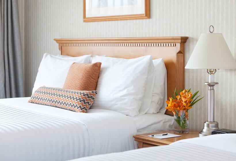 디럭스 룸, Listel Whistler, A Coast