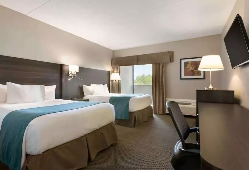 اتاق استاندارد, Travelodge By Wyndham Kingston Lasalle