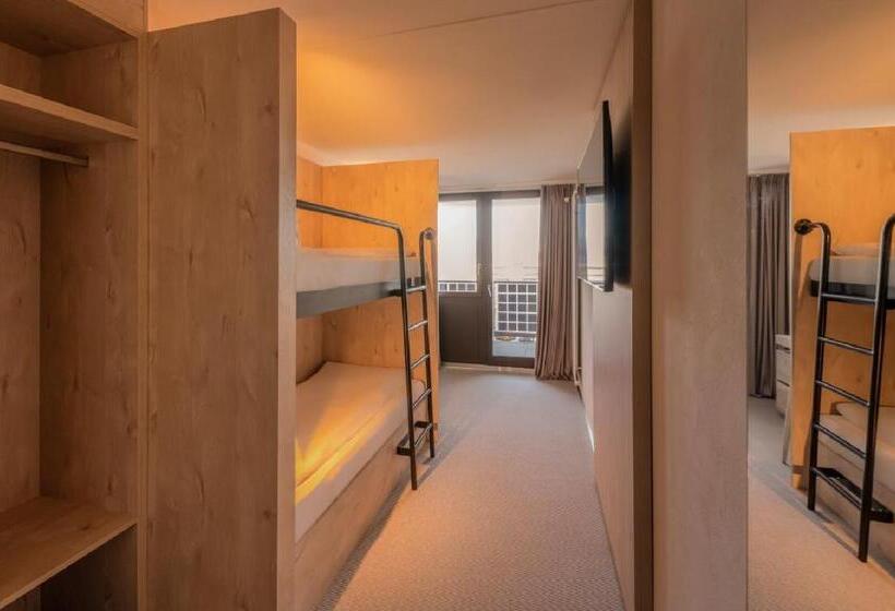 חדר סופריור לארבעה, Victoria Hotel & Residence