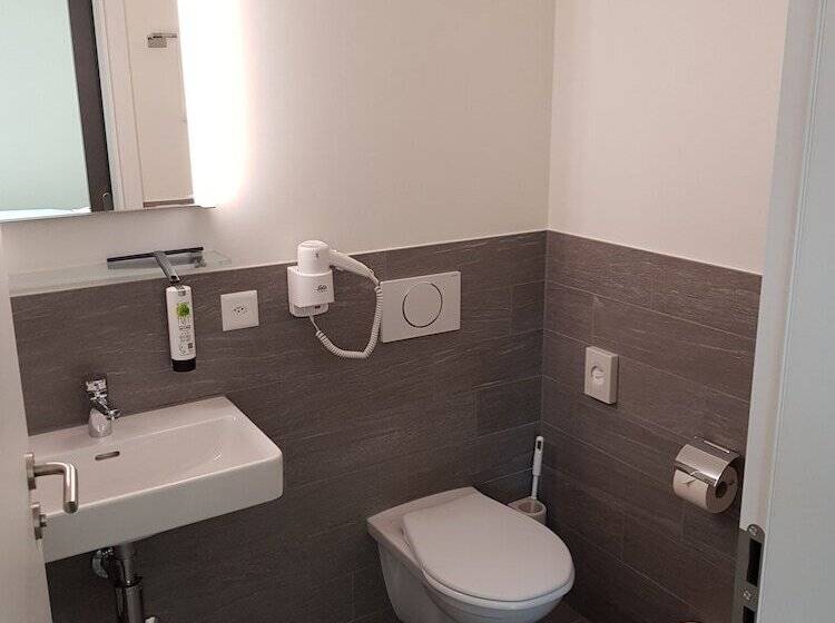 スタンダードルーム, Bernerhof