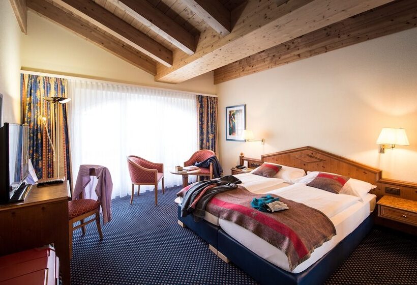 Полулюкс с Балконом, Butterfly