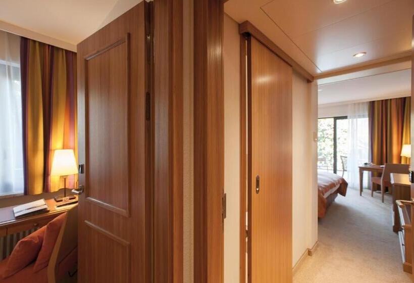 غرفة عائلية مطلّة علي الحديقة, Boutique Hotel Remorino, A Private Selection