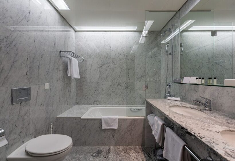 Полулюкс, Einstein St. Gallen