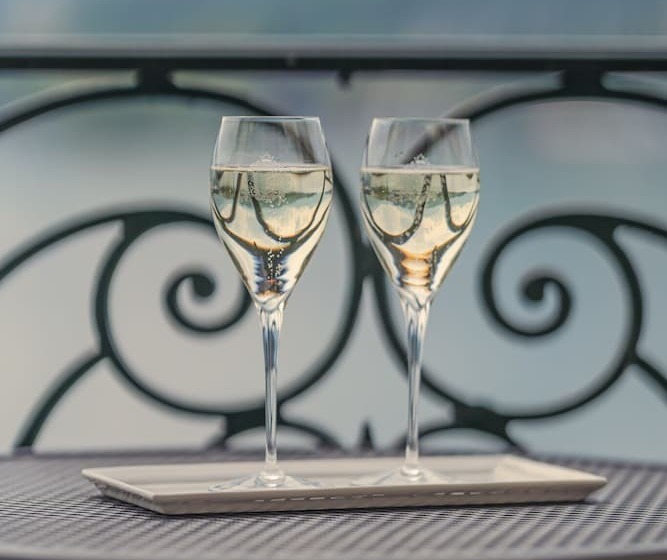 豪华湖景房, Grand Hotel National Luzern