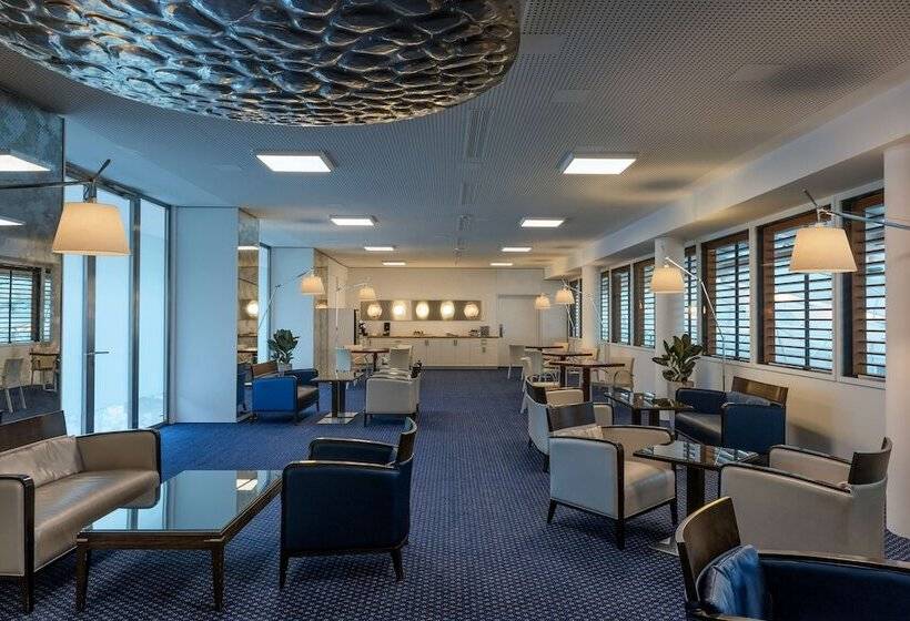 اتاق استاندارد, Hilton Geneva Hotel And Conference Centre