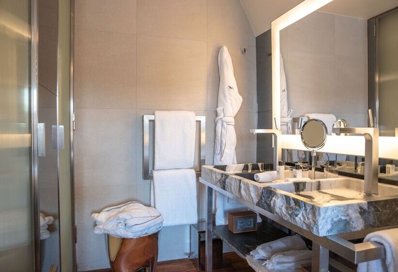اتاق استاندارد با چشم‌انداز دریاچه, La Reserve Eden Au Lac Zurich
