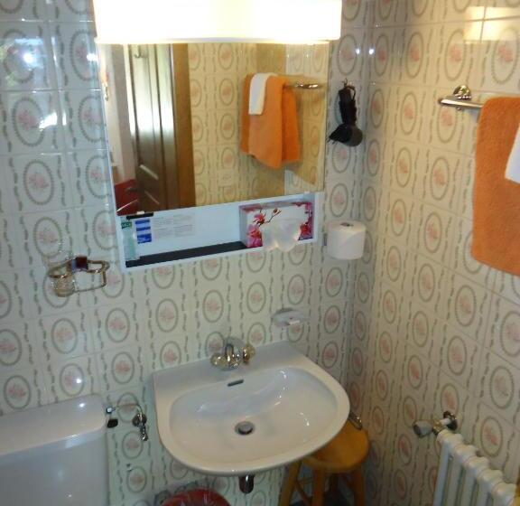 اتاق استاندارد یک نفره, Mirabeau