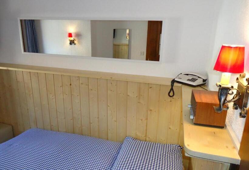 اتاق استاندارد یک نفره, Mirabeau