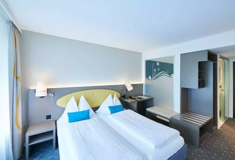 Habitació Estàndard, Holiday Thun