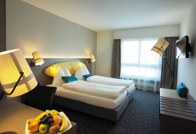 Номер Стандарт, Holiday Thun