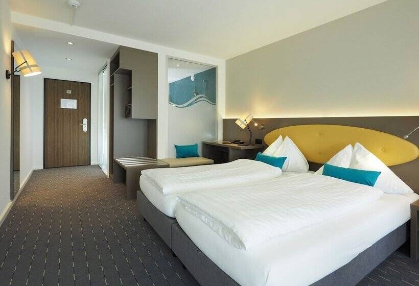 Номер Стандарт, Holiday Thun
