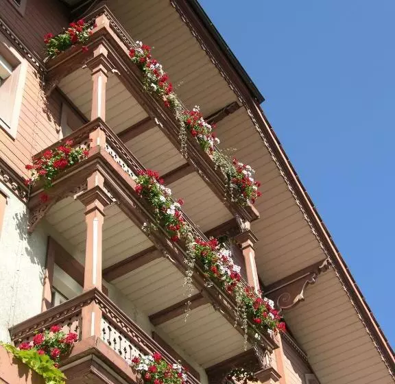 バルコニー付きスタンダードトリプルルーム, Sonne Interlaken Matten
