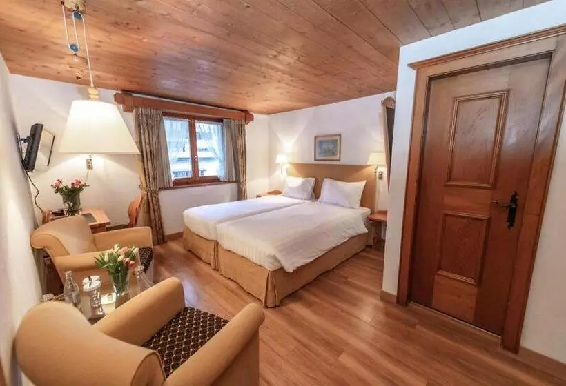 Habitación Estándar, Steinbock