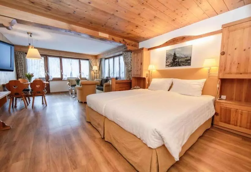 Junior Suite, Steinbock