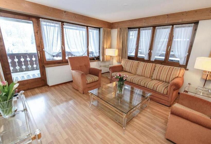 Апартаменты 3 Спальни, Steinbock