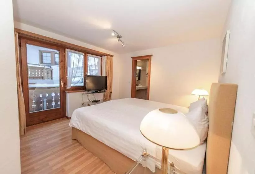 Apartamento 3 Dormitorios, Steinbock