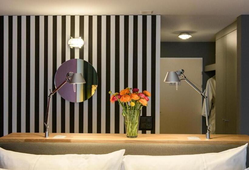 Comfort room with lake view, Seehotel Wilerbad Spa & Seminar