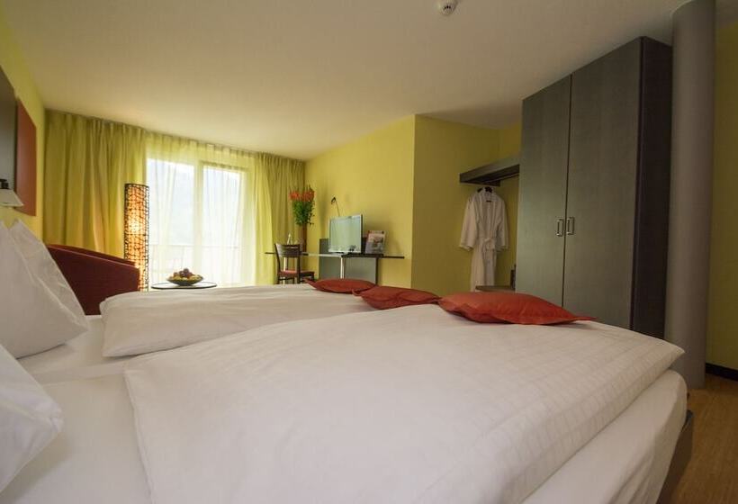 Трехместный Номер Комфорт, Seehotel Wilerbad Spa & Seminar