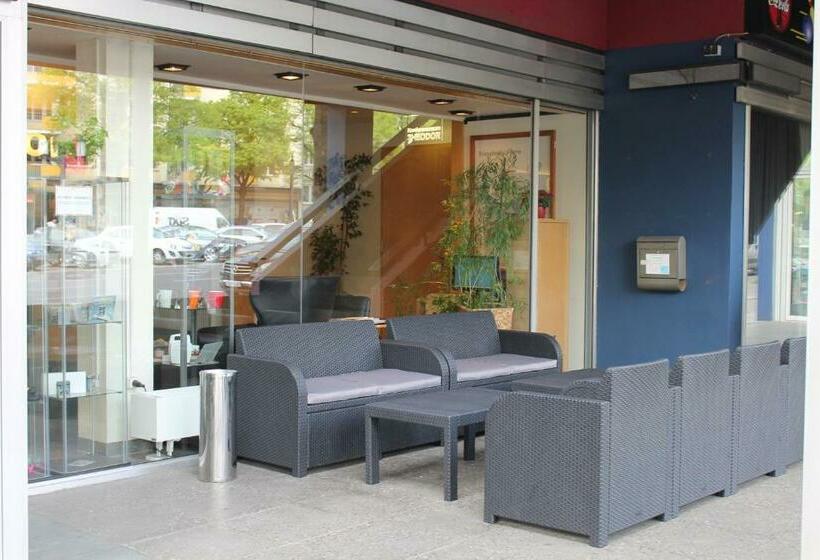 اتاق استاندارد یک نفره, Enjoy Hotel Am Studio