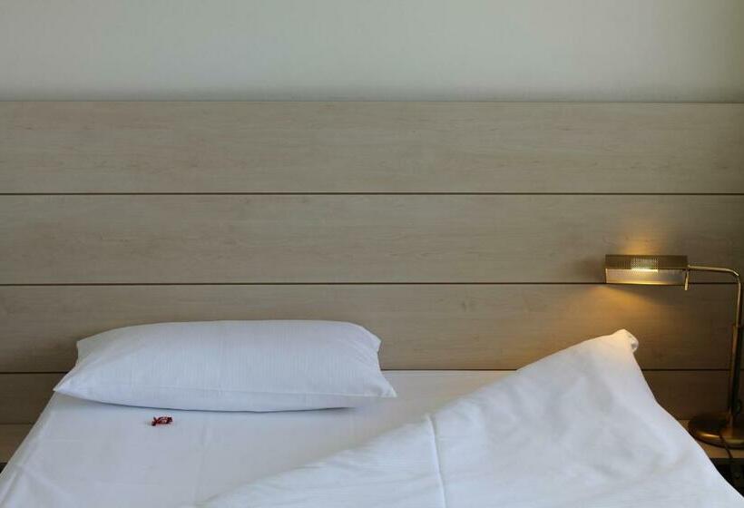 اتاق استاندارد یک نفره, Enjoy Hotel Am Studio