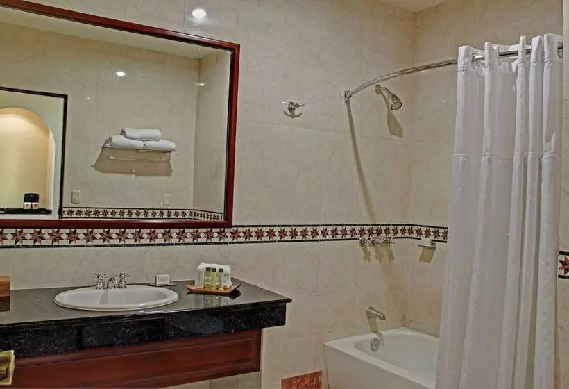 エクゼクティブルーム, DoubleTree by Hilton Hotel Cariari San Jose - Costa Rica