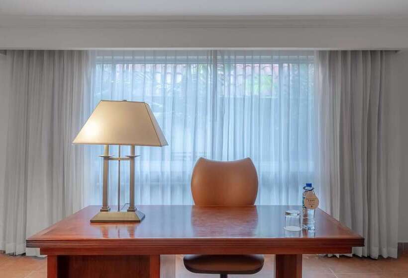 Люкс Мастер 2 Спальни, DoubleTree by Hilton Hotel Cariari San Jose - Costa Rica