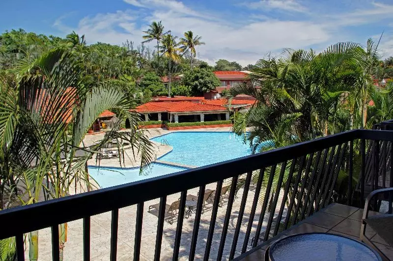 キングサイズベッドのエクゼクティブルーム, DoubleTree by Hilton Hotel Cariari San Jose - Costa Rica