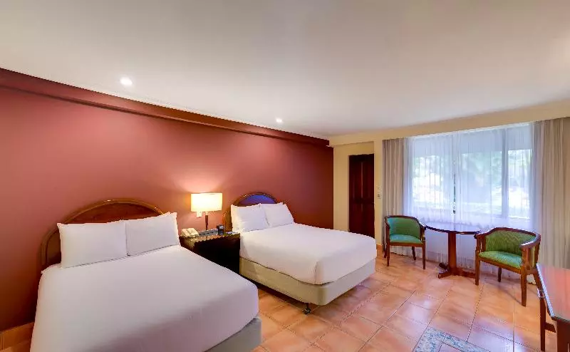 キングサイズベッドのエクゼクティブルーム, DoubleTree by Hilton Hotel Cariari San Jose - Costa Rica