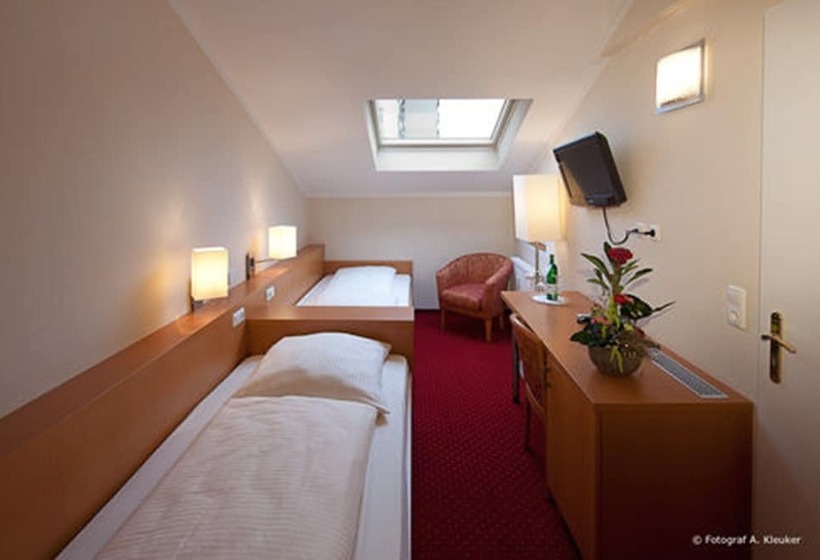 اتاق استاندارد یک نفره, Air In Berlin