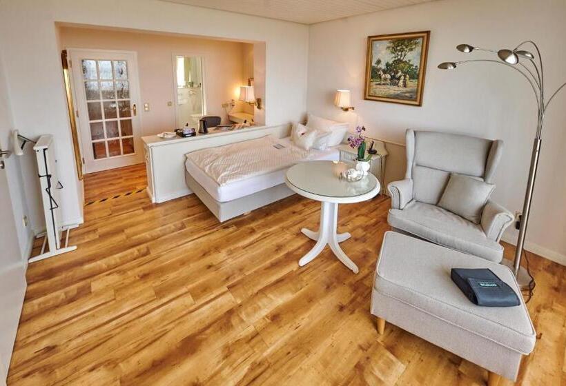 اتاق استاندارد یک نفره با چشم‌انداز دریا, Badhotel Sternhagen