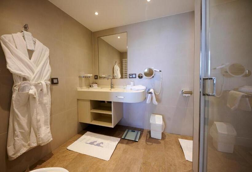 اتاق استاندارد یک نفره, Badhotel Sternhagen