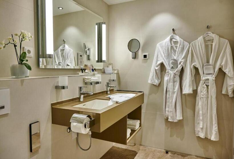 اتاق سوپریور, Badhotel Sternhagen