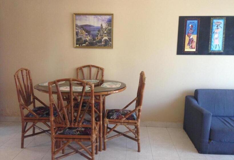 豪华房间, Betoma