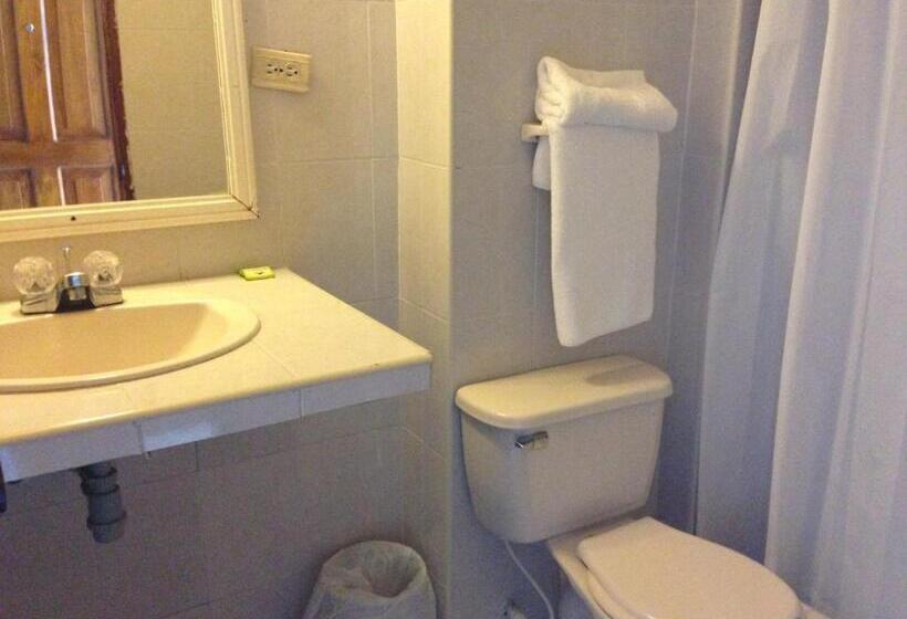 スタンダード４人部屋, Betoma