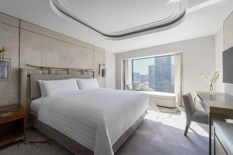 اتاق لوکس با تخت بزرگ, China World Hotel, Beijing